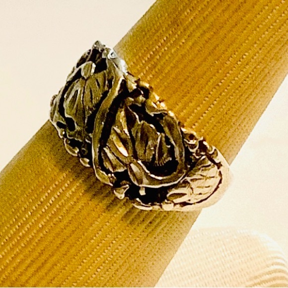 Black Hills Gold Ring - Picture 2 of 7